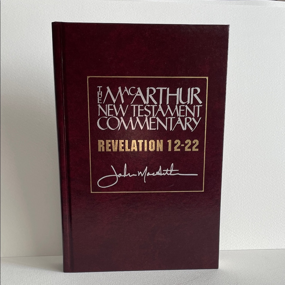 The MacArthur New Testament Commentary - Revelation 12-22